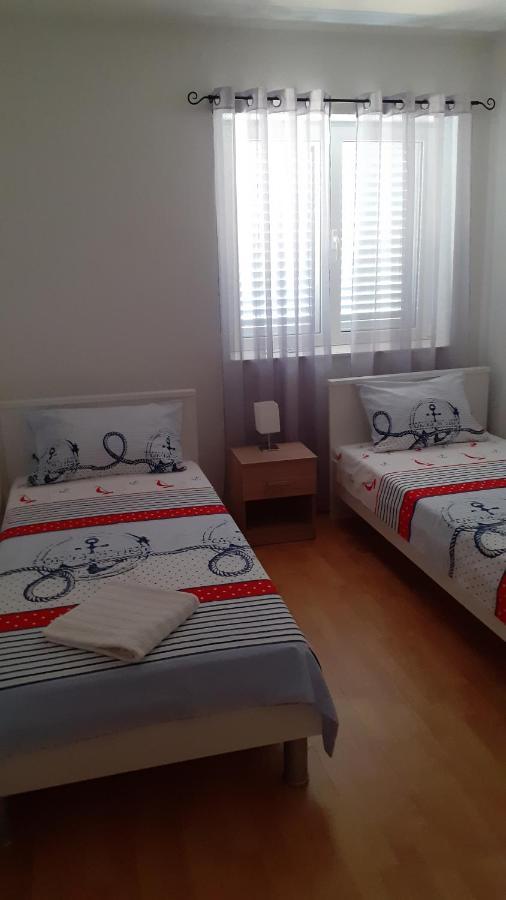 Apartman Nina 보디체 외부 사진