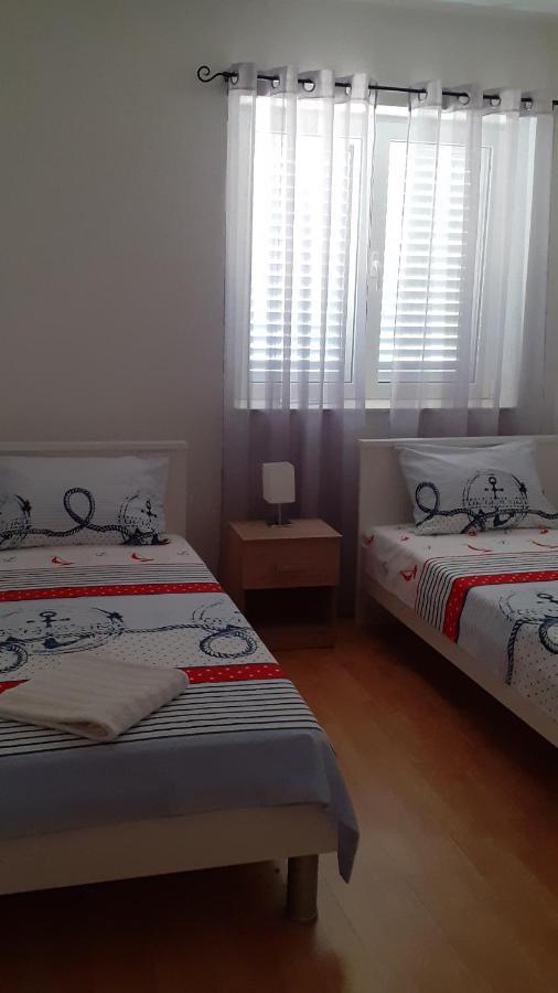 Apartman Nina 보디체 외부 사진