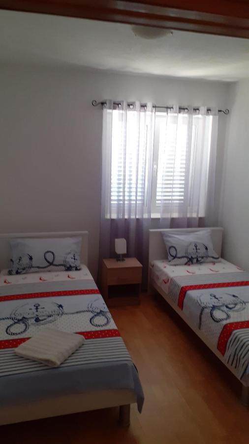 Apartman Nina 보디체 외부 사진