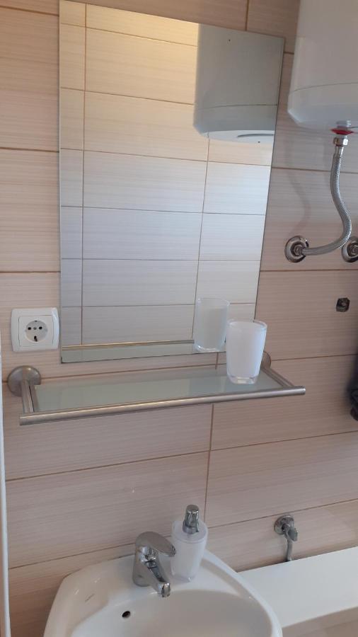 Apartman Nina 보디체 외부 사진